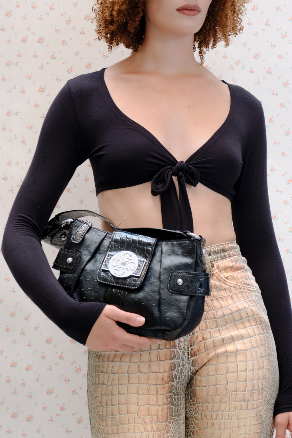 GUESS Black Shoulder Bag