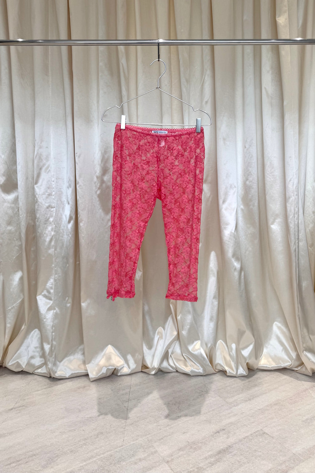 Pink Lace Capri Leggings